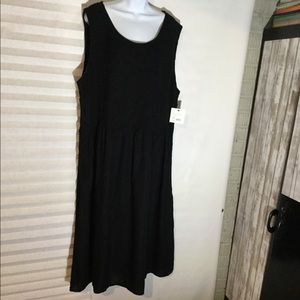Stretch top black dress